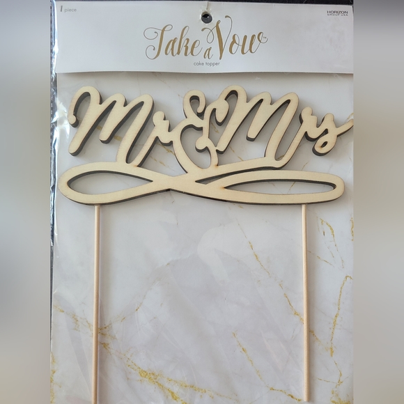 TAKE A BOW | MR & MRS CAKE TOPPER |UNFINISHED WOOD - Picture 2 of 8